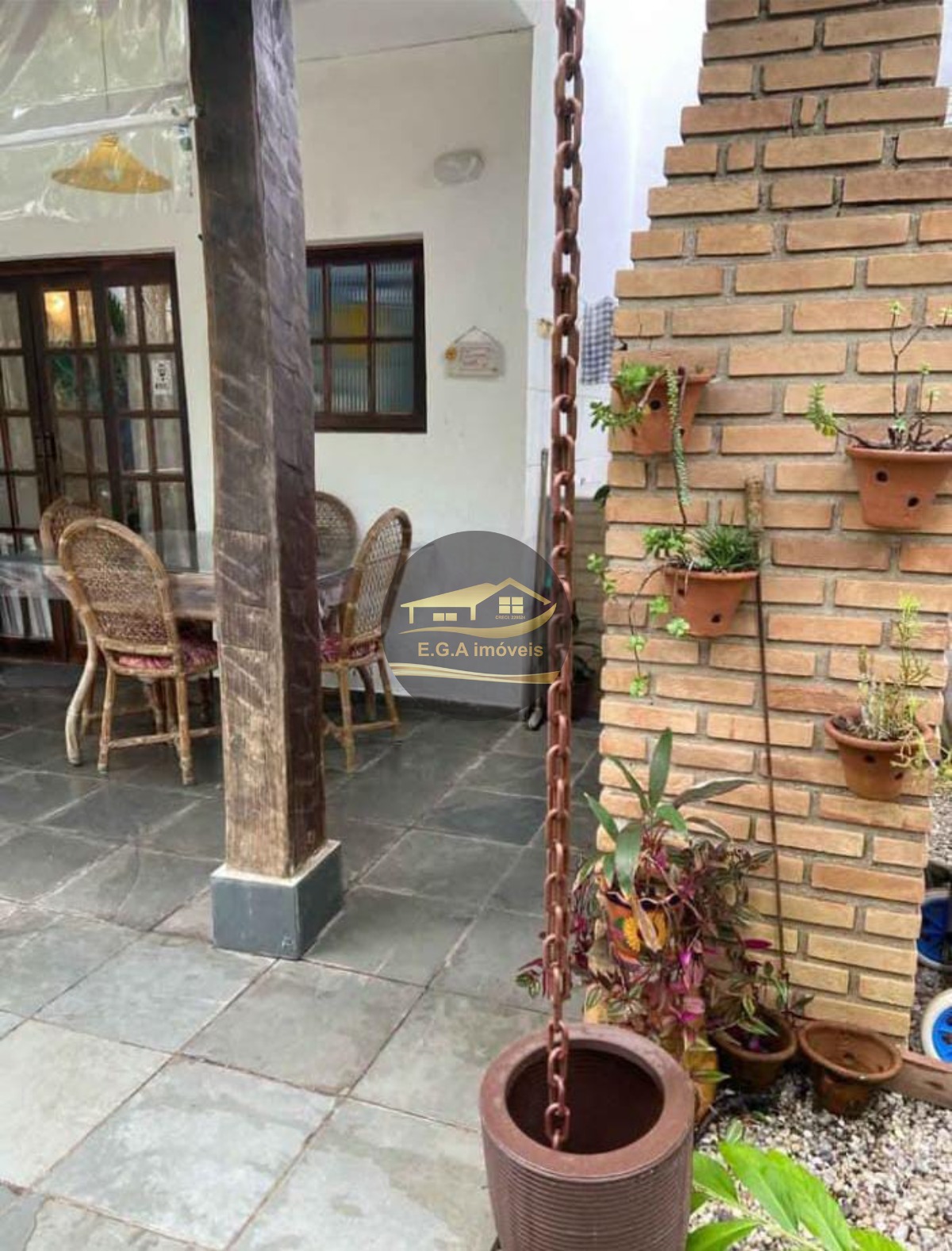 Casa frente a Praia Boiçucanga condomínio