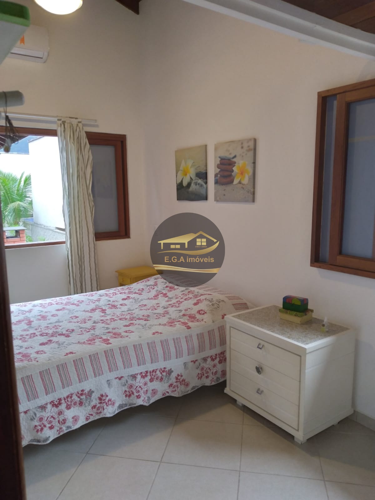 Casa na praia de juquey