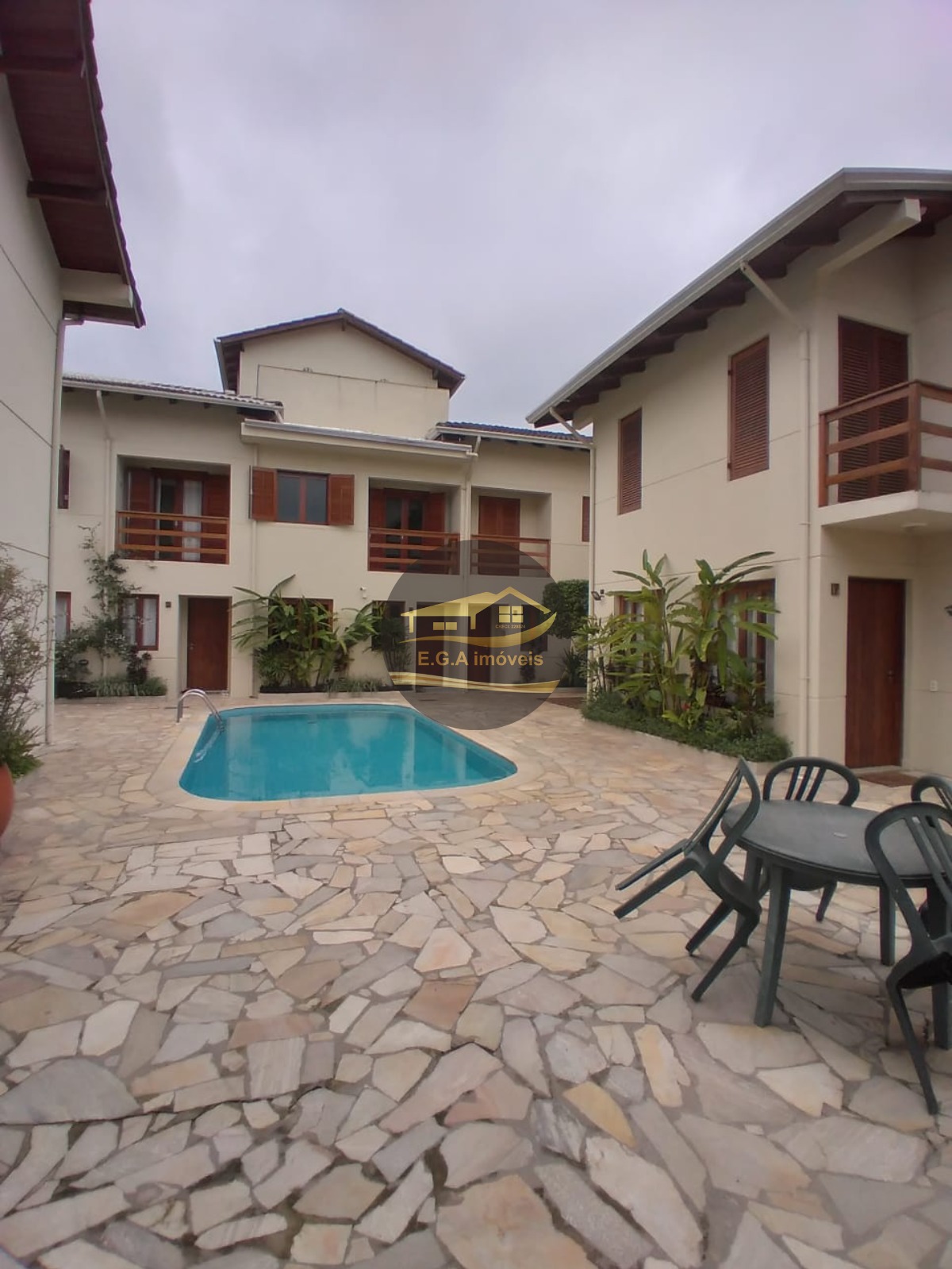 Casa na praia de juquey