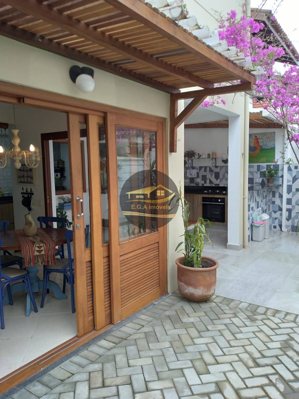 Casa na praia de juquey