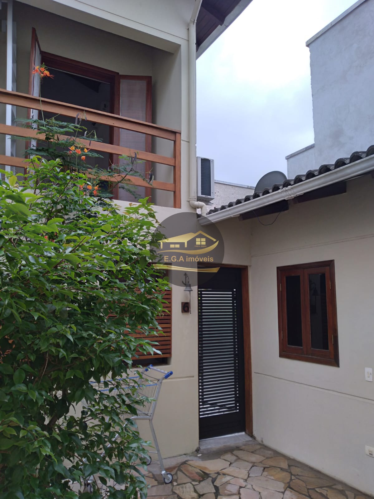 Casa na praia de juquey