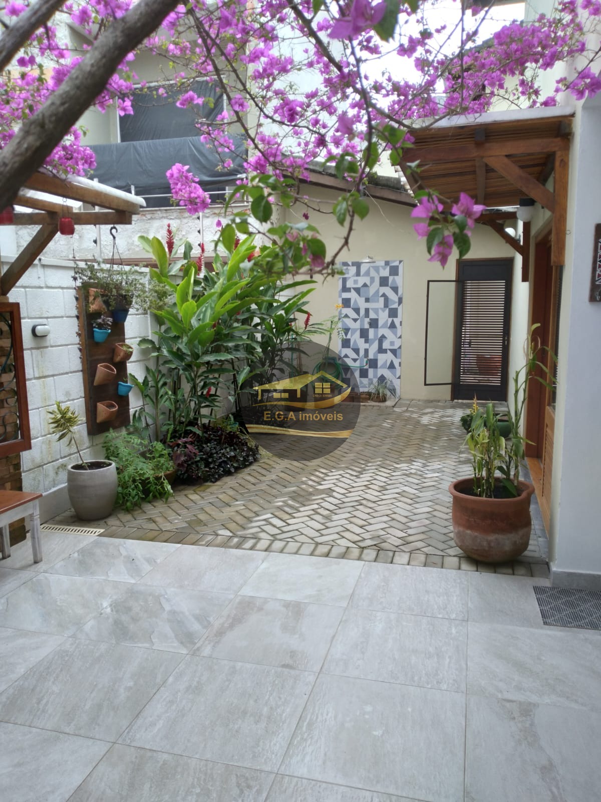 Casa na praia de juquey