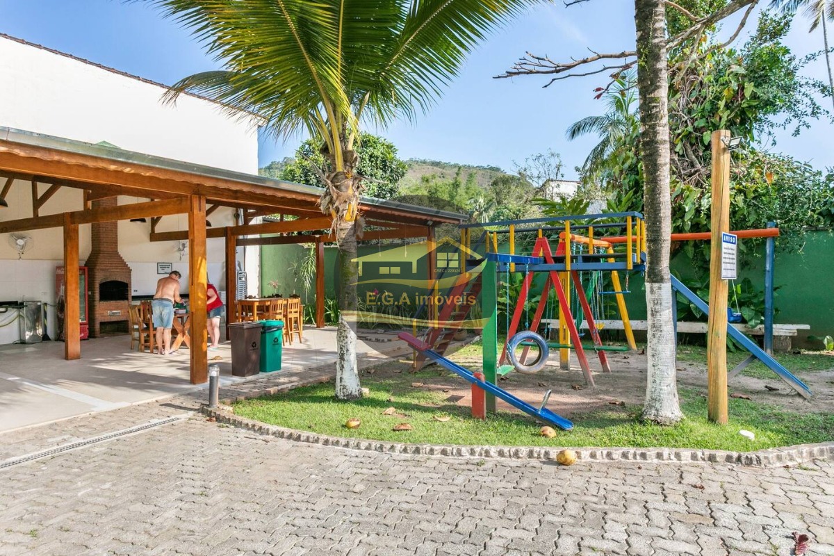 Casa na Praia de Juquehy em condomínio