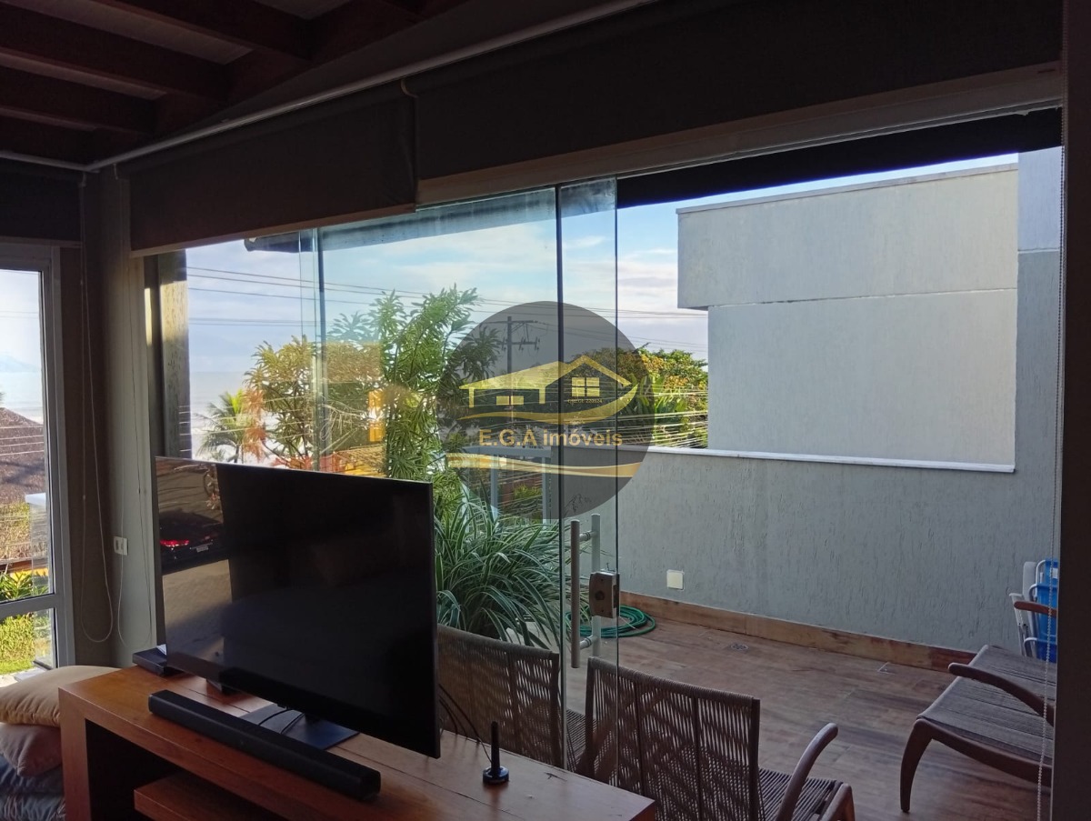 Casa frente a praia de Juquehy