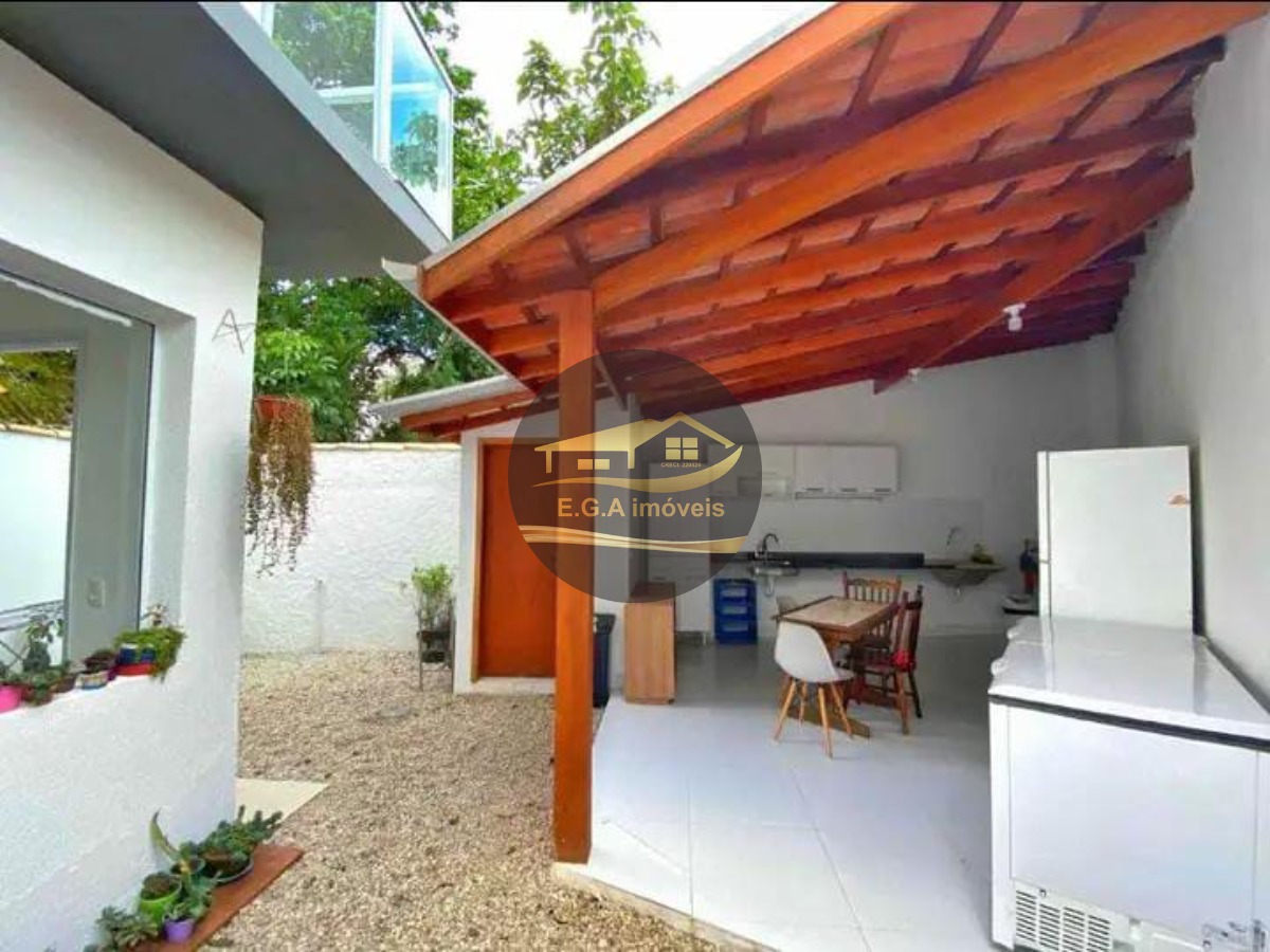 Casa na praia de Boiçucanga