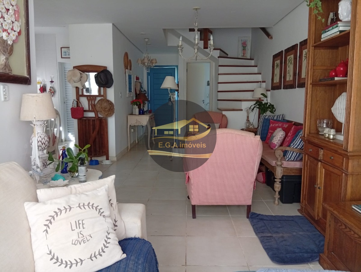 Casa na praia de Boiçucanga