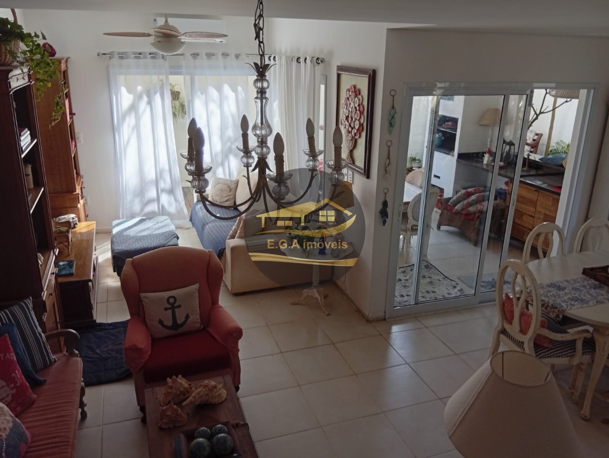 Casa na praia de Boiçucanga