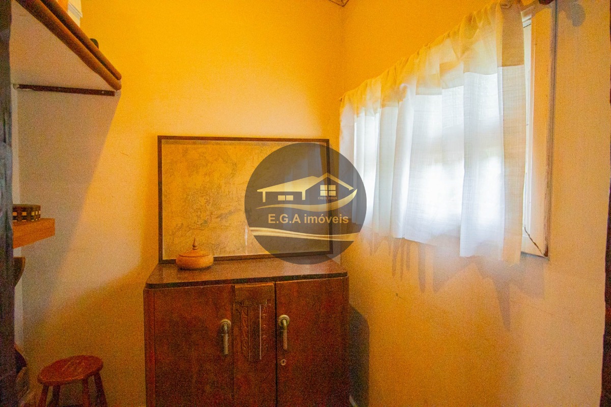 Casa na Praia Juquehy á 750 da água