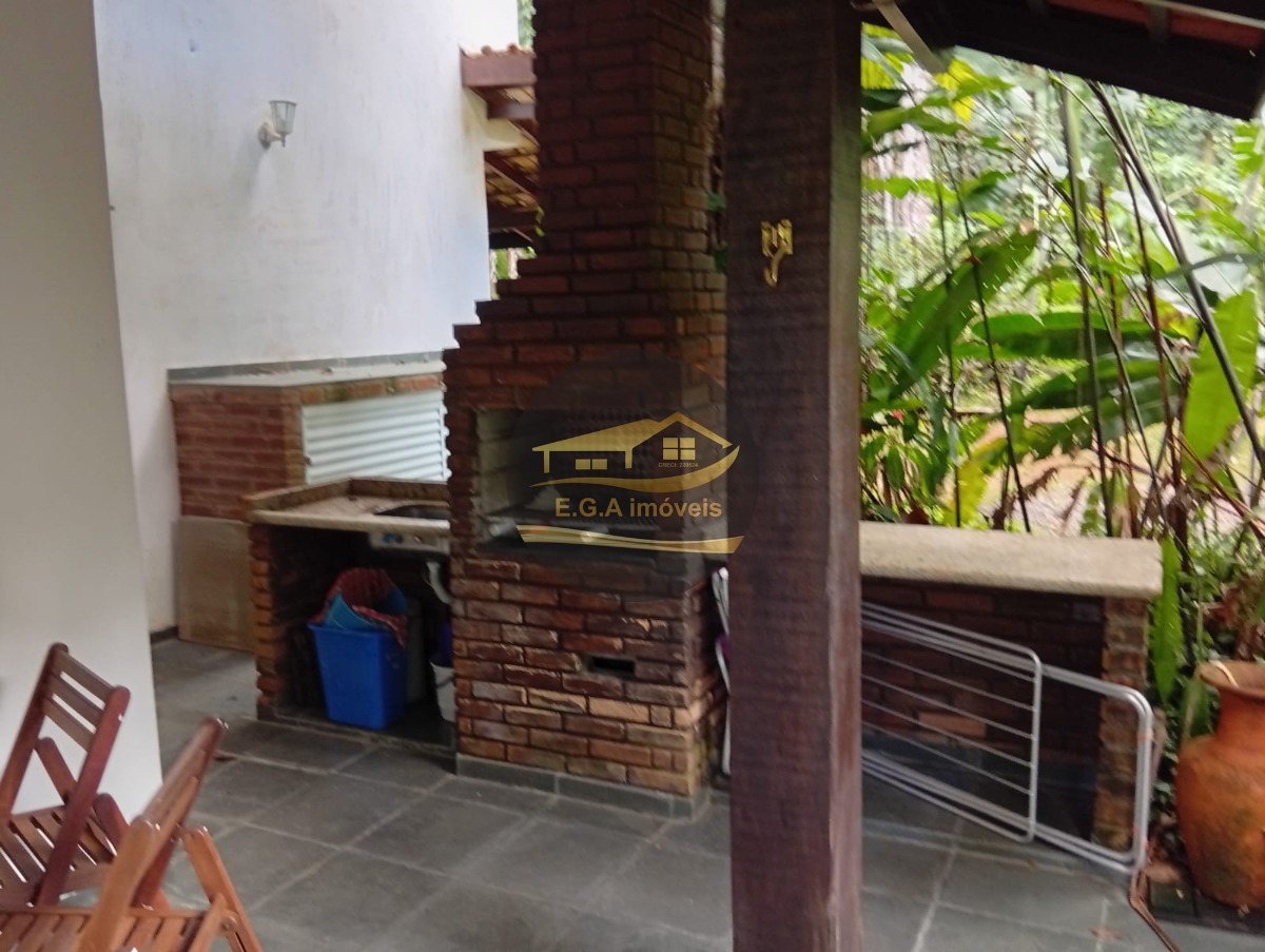 Casa na Praia de Boiçucanga frente ao mar