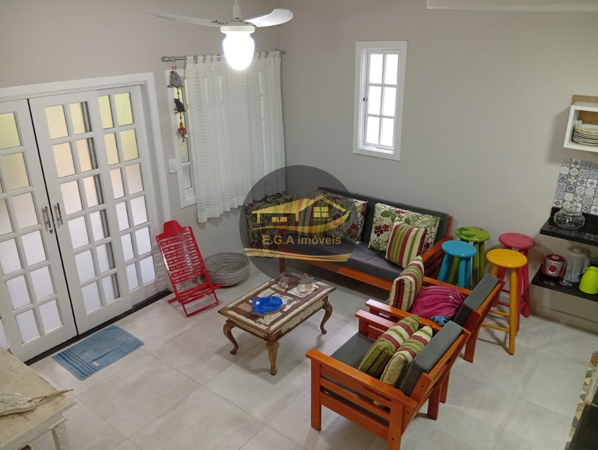 Casa na Praia de Boiçucanga frente ao mar