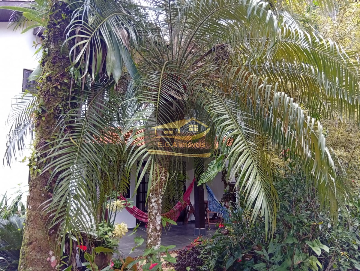 Casa na Praia de Boiçucanga frente ao mar