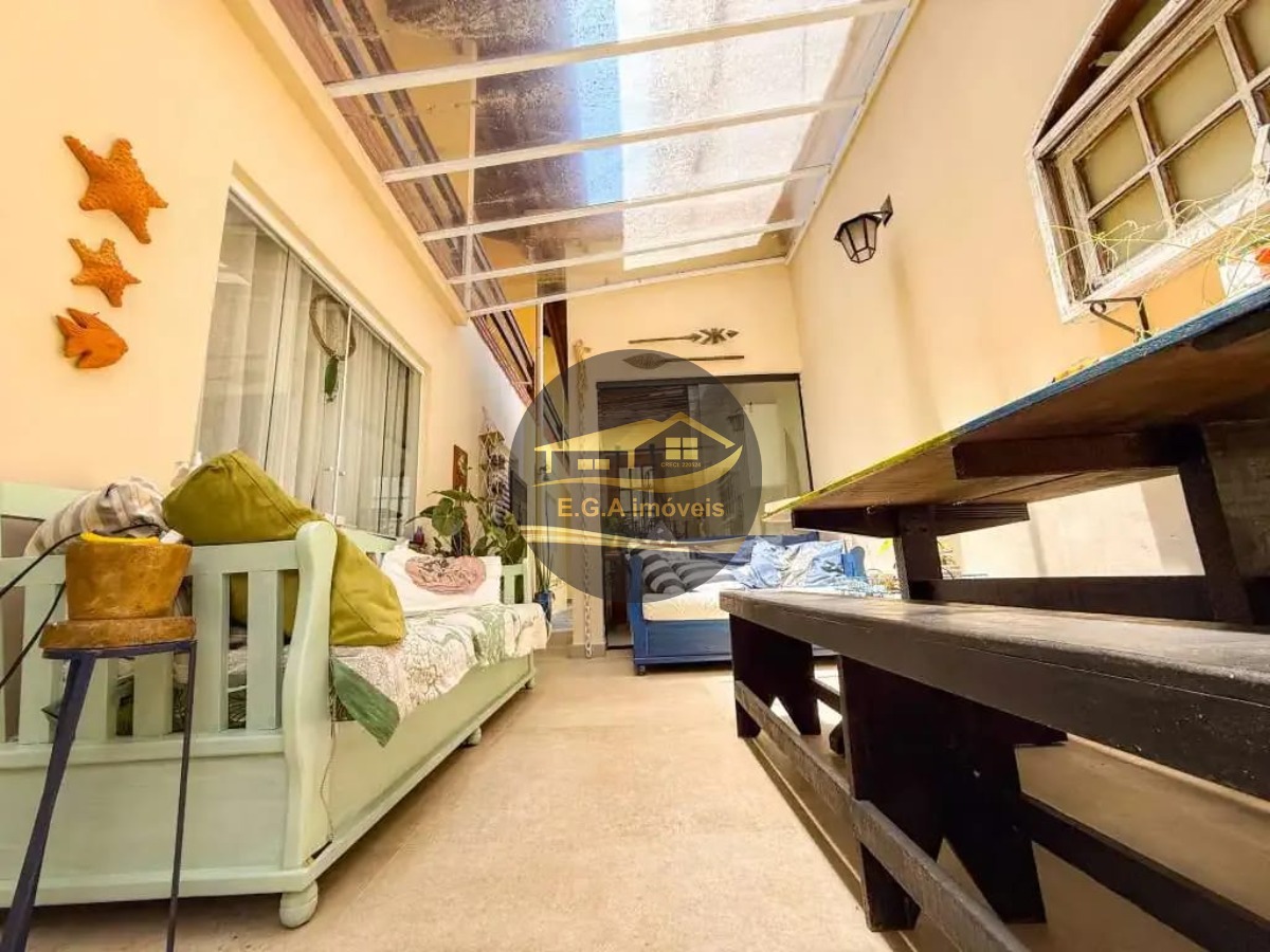 Casa em Condomínio 250 mts praia apé