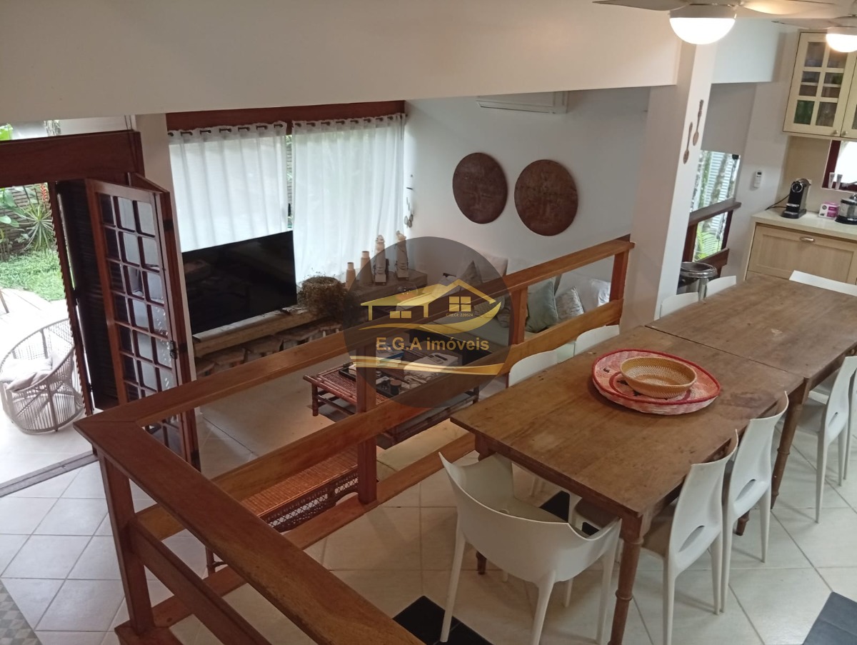 Casa em Condomínio Praia do Engenho á 30 mt praia