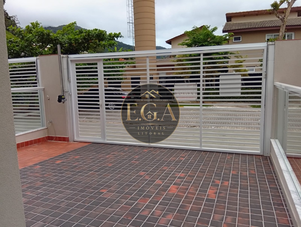 Casa na Praia de Juquehy - SP