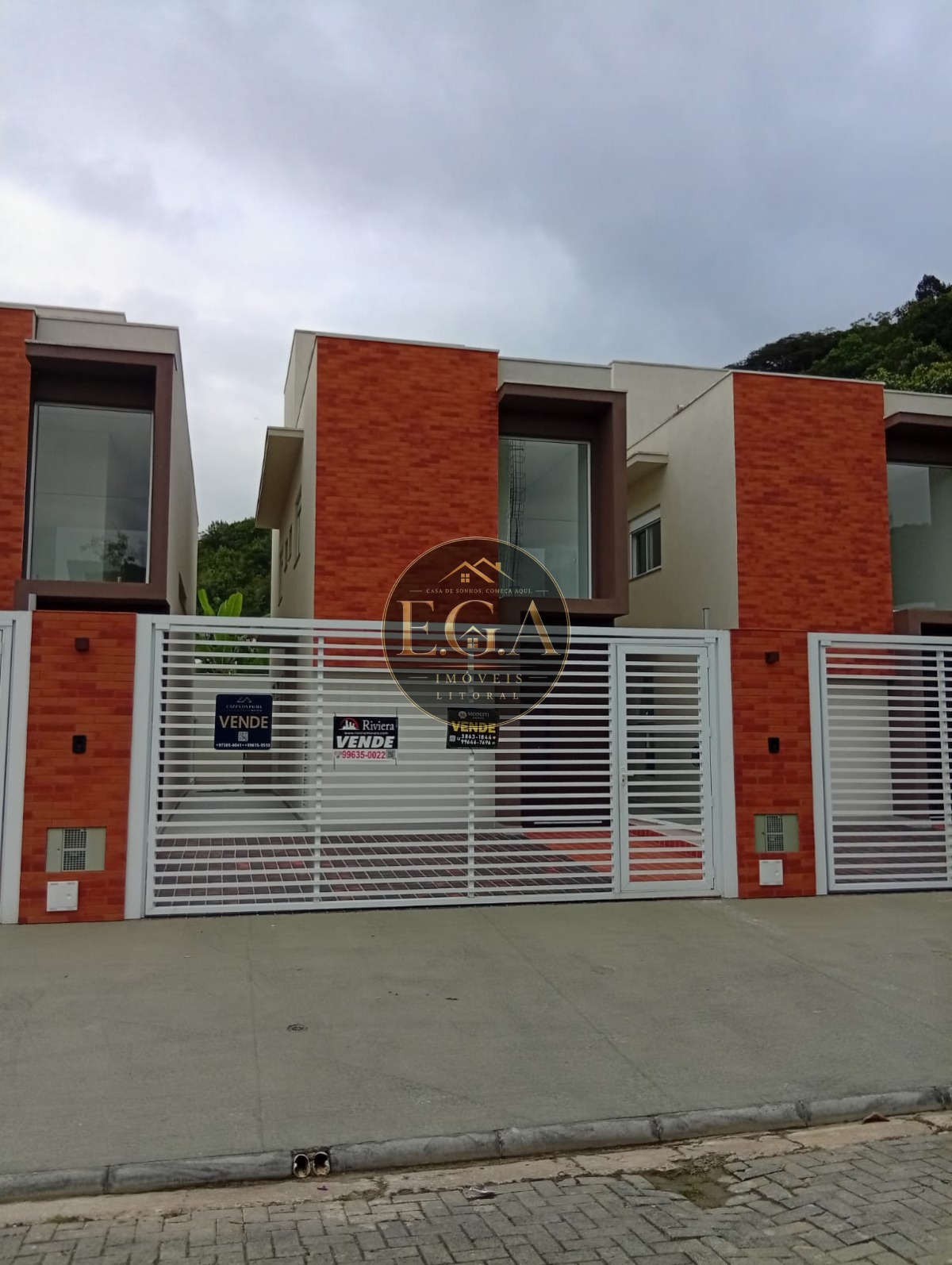 Casa na Praia de Juquehy - SP
