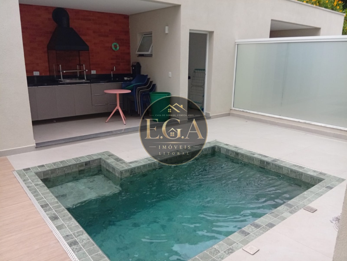 Casa na Praia de Juquehy - SP