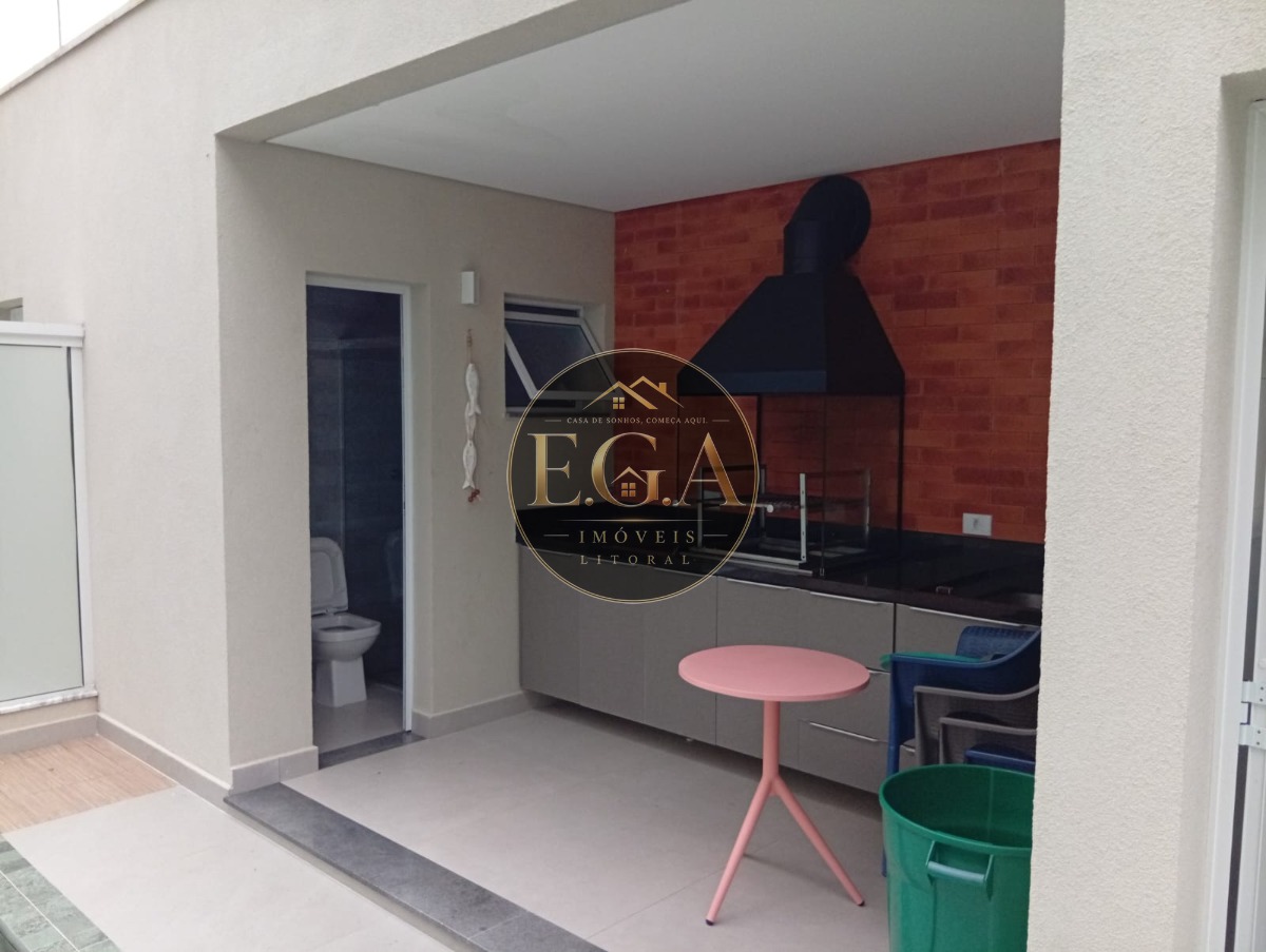 Casa na Praia de Juquehy - SP