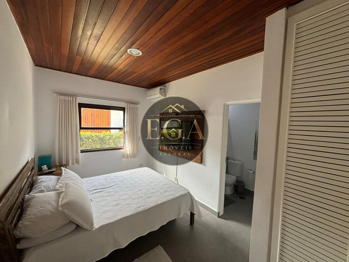Casa na praia de juquehy -sp
