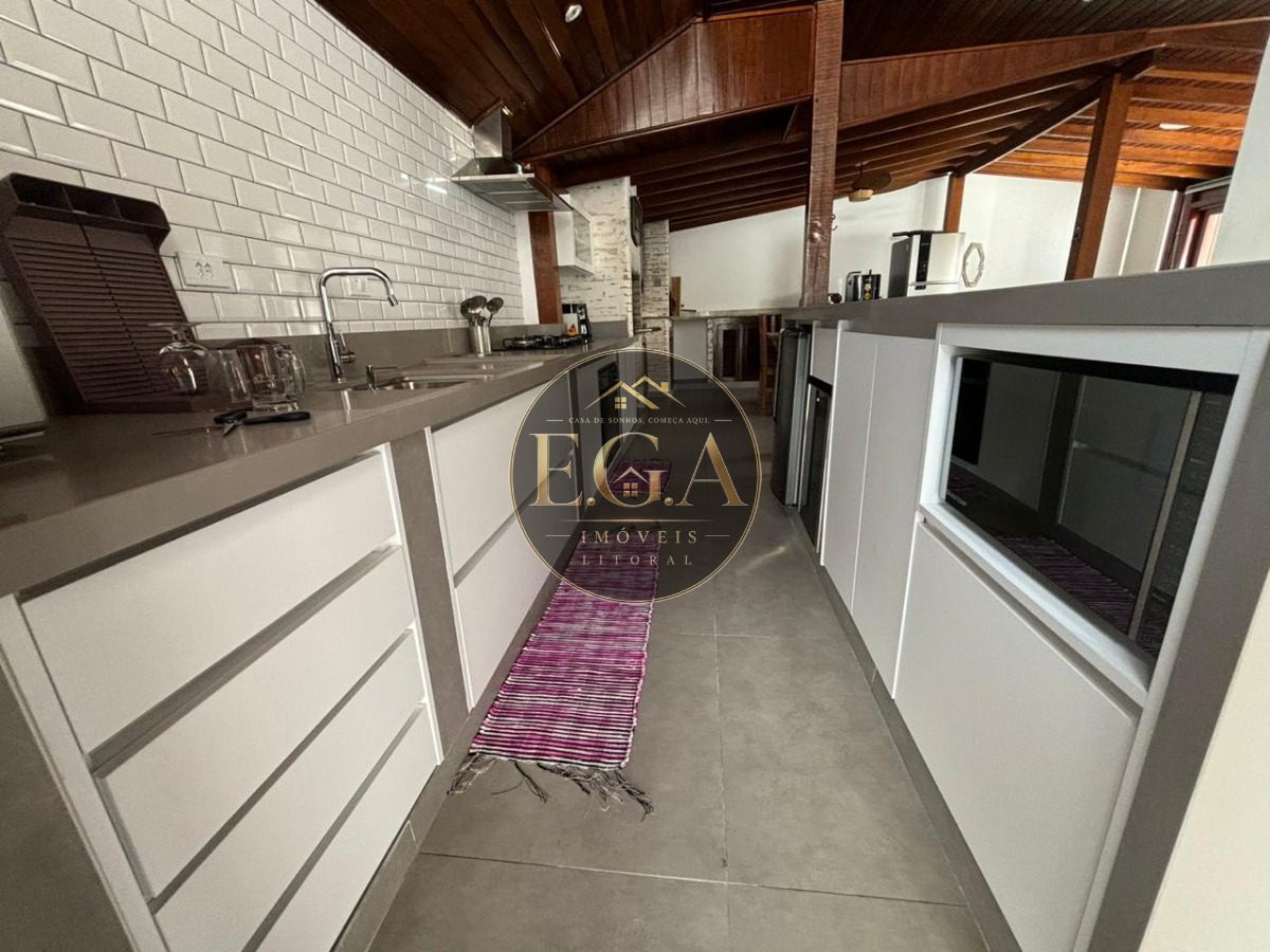 Casa na praia de juquehy -sp