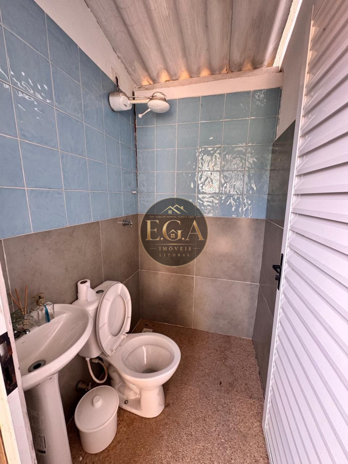 Casa na praia de camburi - sp