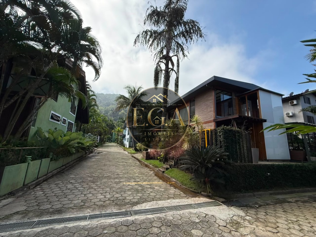 Casa na Praia de Maresias-SP
