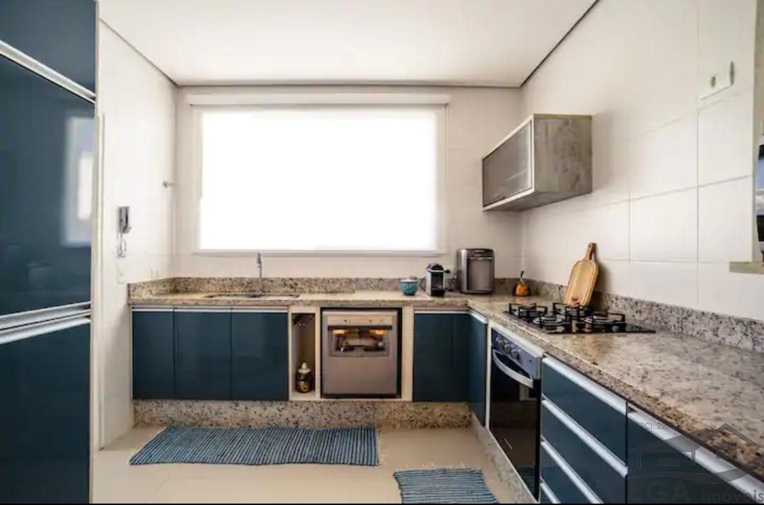 Casa Avenda Em Condominio de Alto Padrão