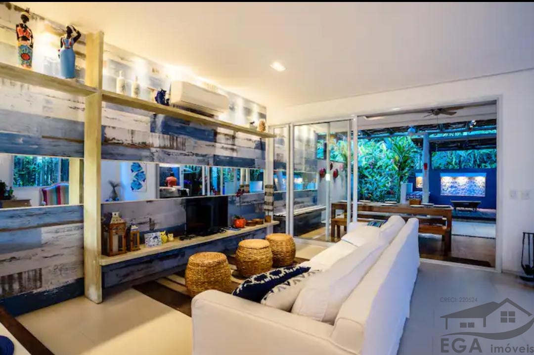 Casa Avenda Em Condominio de Alto Padrão