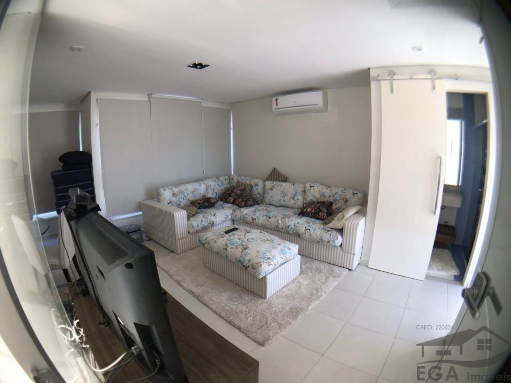 Casa Avenda Em Condominio de Alto Padrão