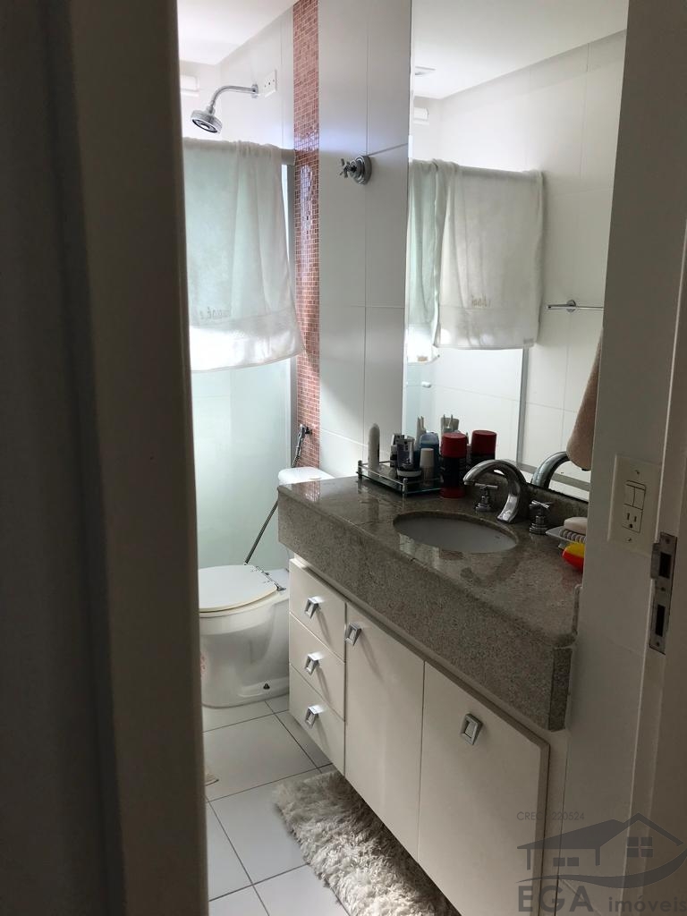 Casa Avenda Em Condominio de Alto Padrão