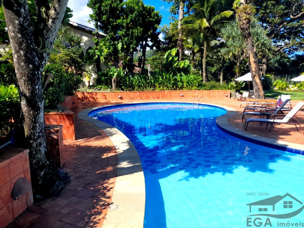 Casa Avenda Em Condominio de Alto Padrão