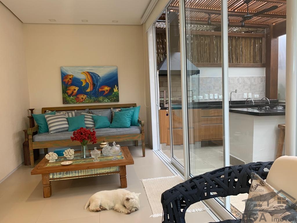 Casa Avenda Em Condominio de Alto Padrão
