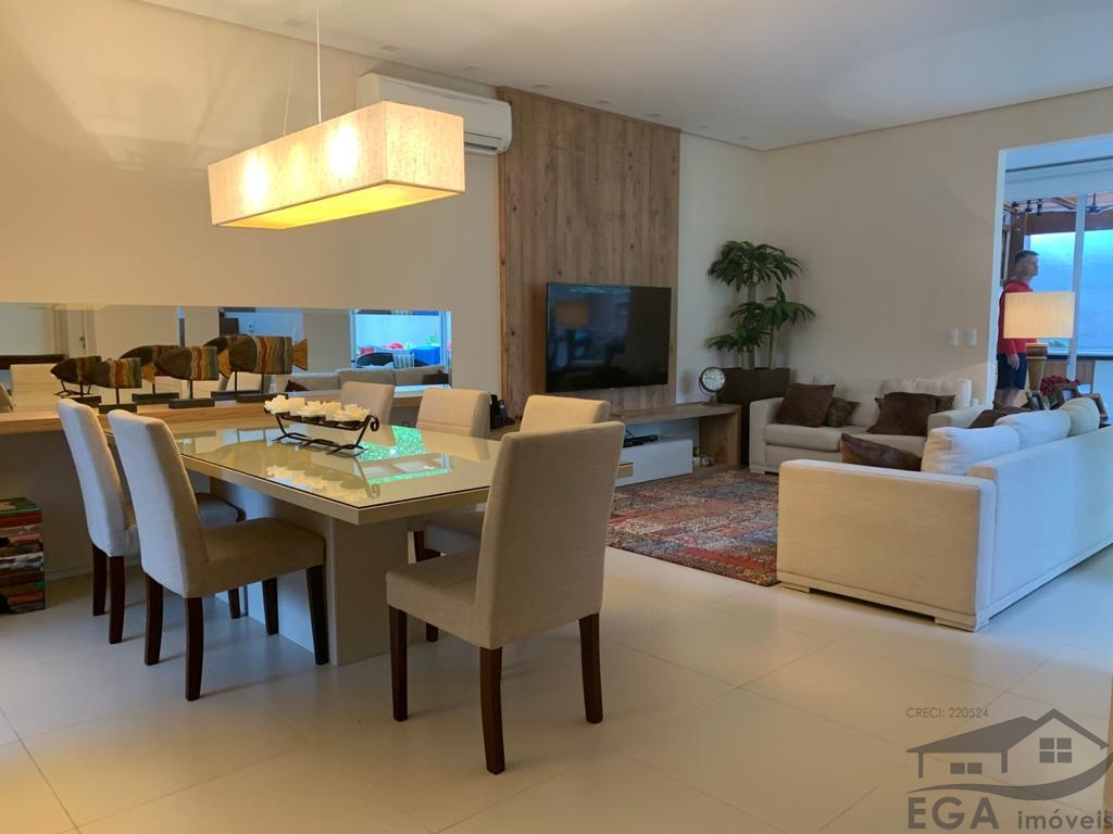 Casa Avenda Em Condominio de Alto Padrão