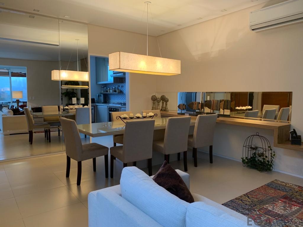 Casa Avenda Em Condominio de Alto Padrão