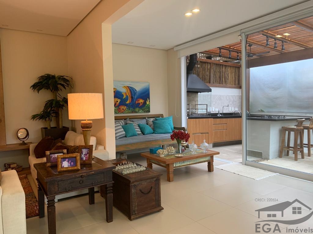 Casa Avenda Em Condominio de Alto Padrão