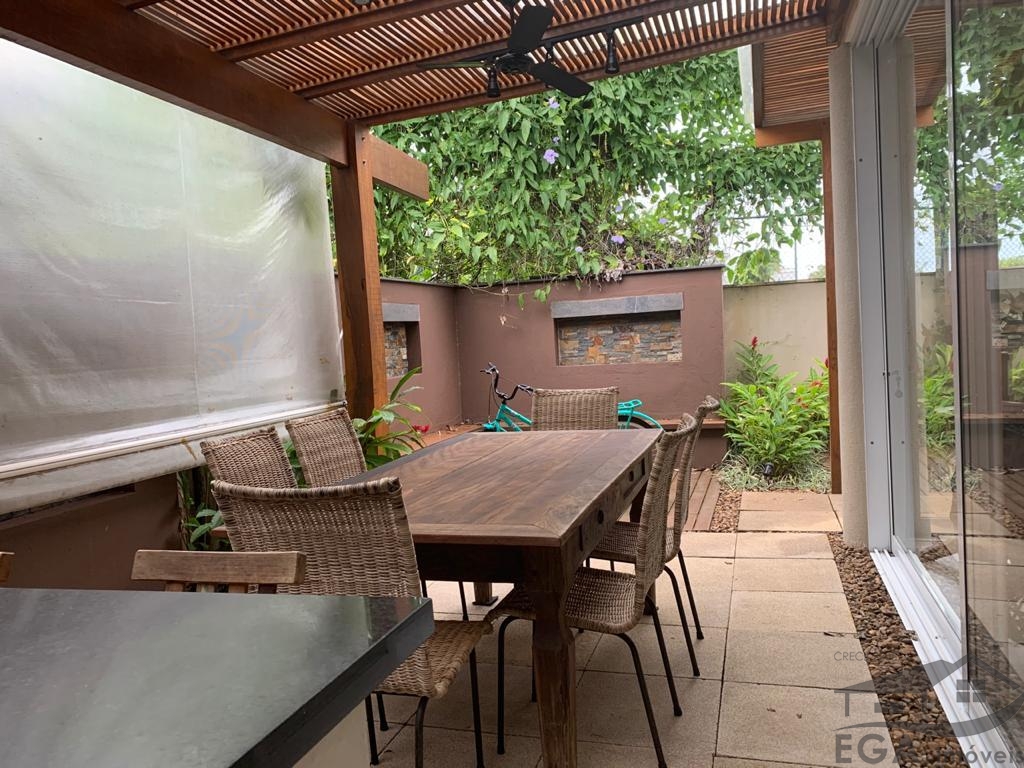 Casa Avenda Em Condominio de Alto Padrão