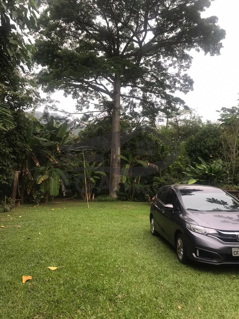 Casa em boiçucanga, tem saida de barco para o rio