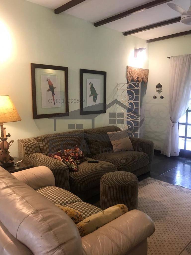 Casa em boiçucanga, tem saida de barco para o rio