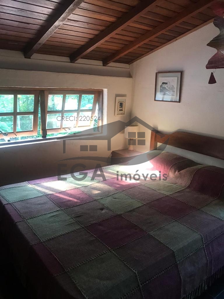 Casa em boiçucanga, tem saida de barco para o rio
