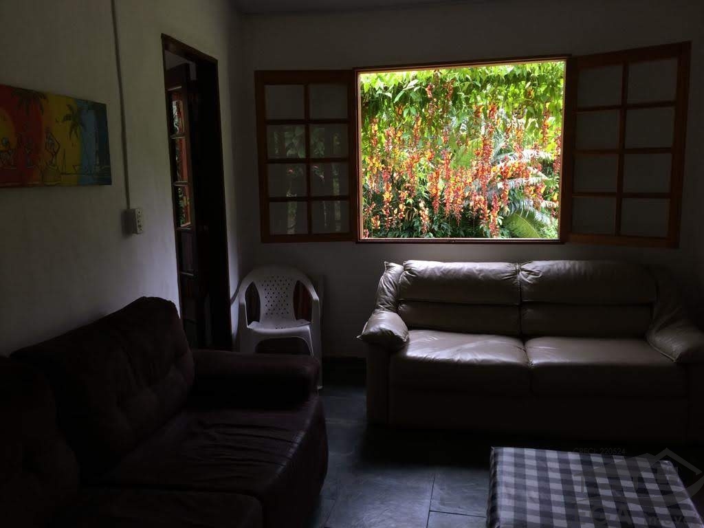 Casa na praia de boiçucanga