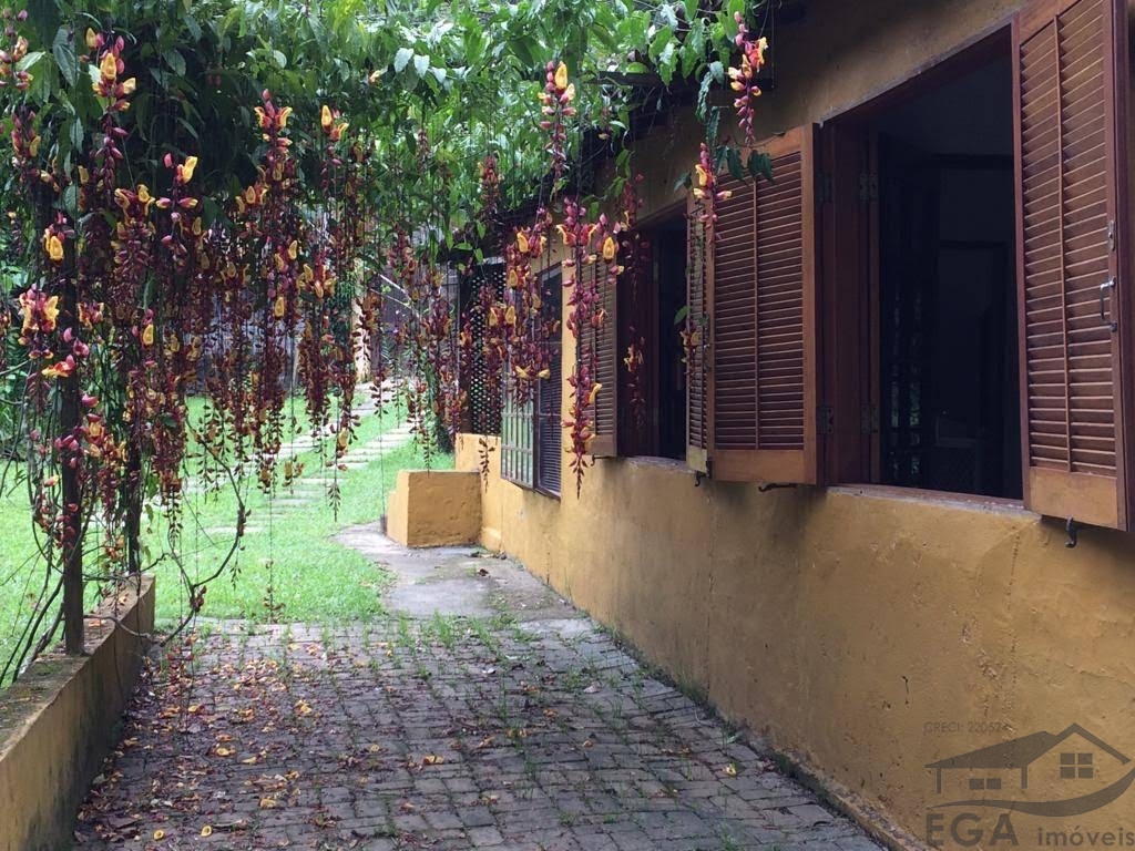 Casa na praia de boiçucanga