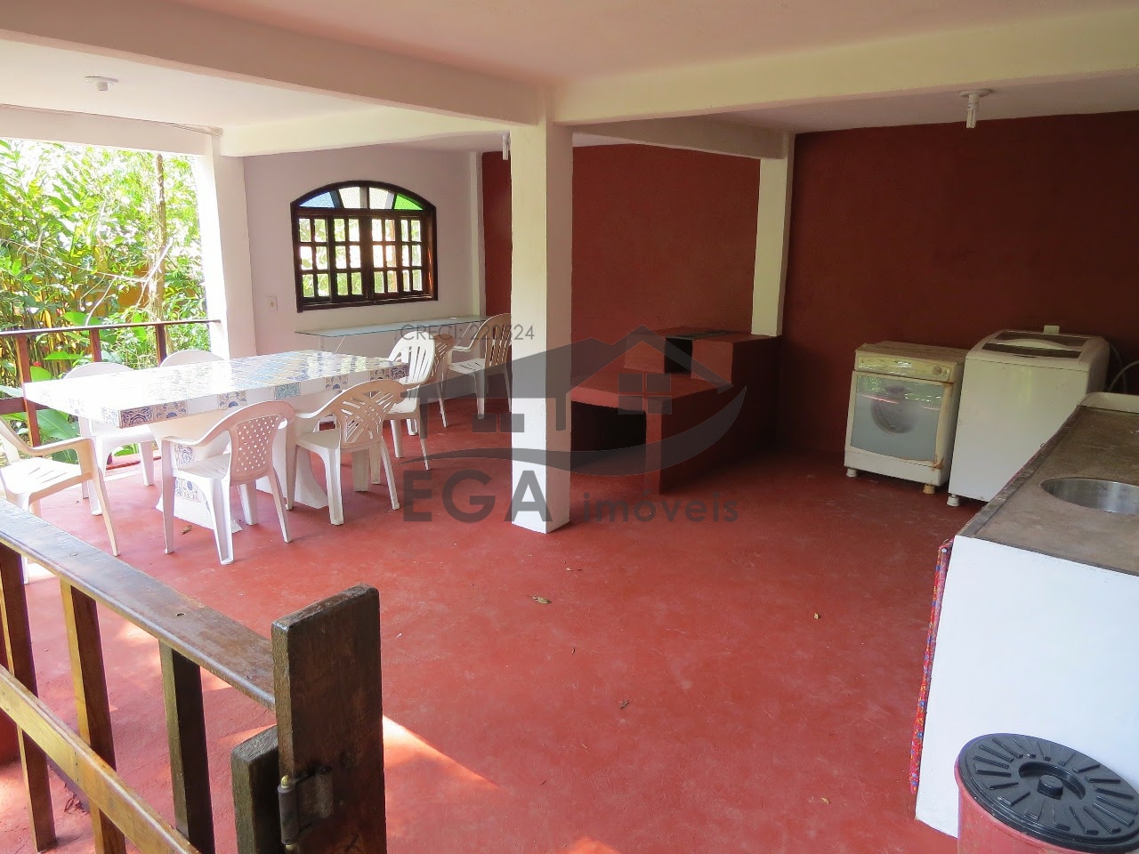 Casa na praia de boiçucanga