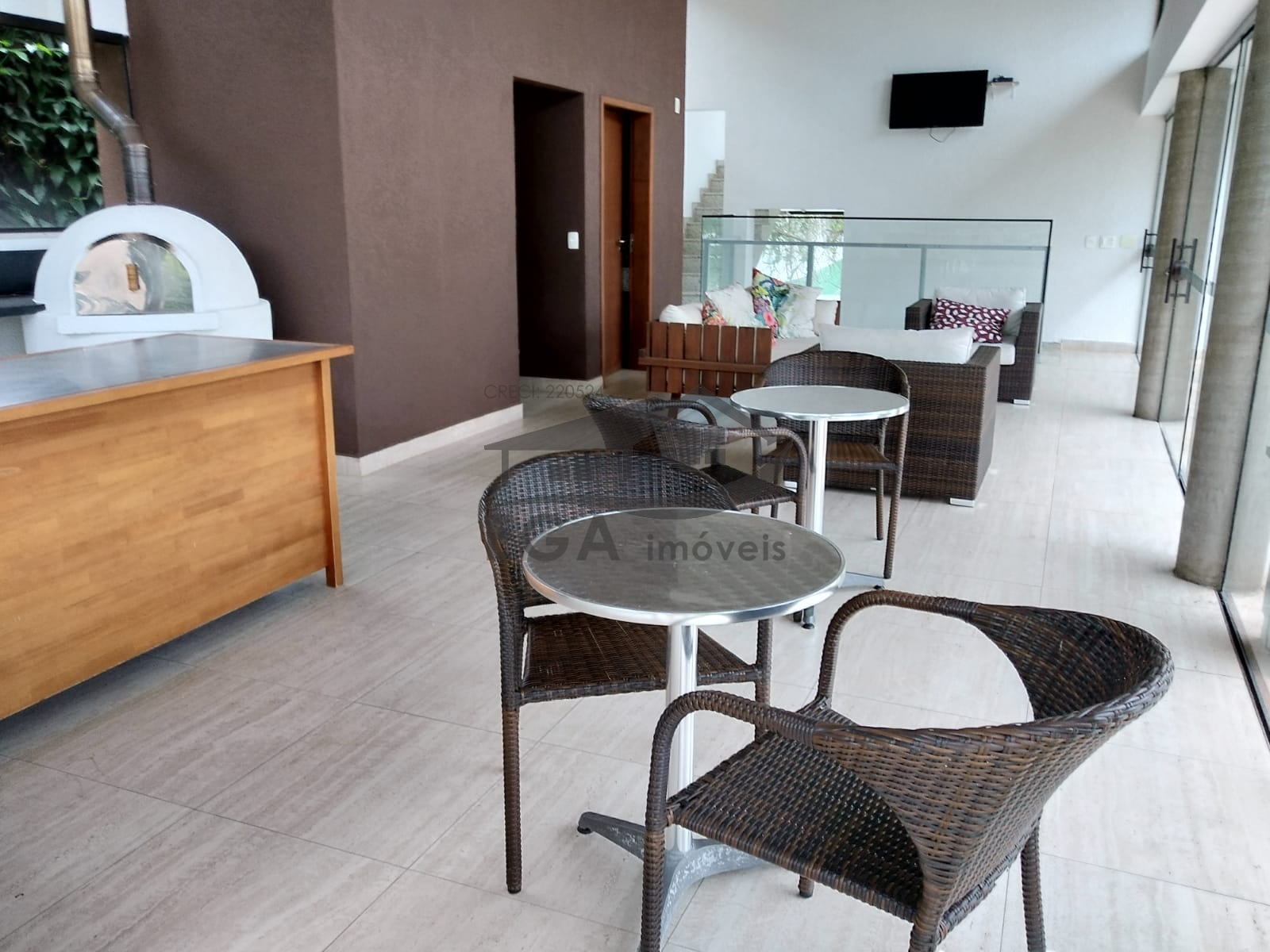 Casa em comd. Camburi alto padrão