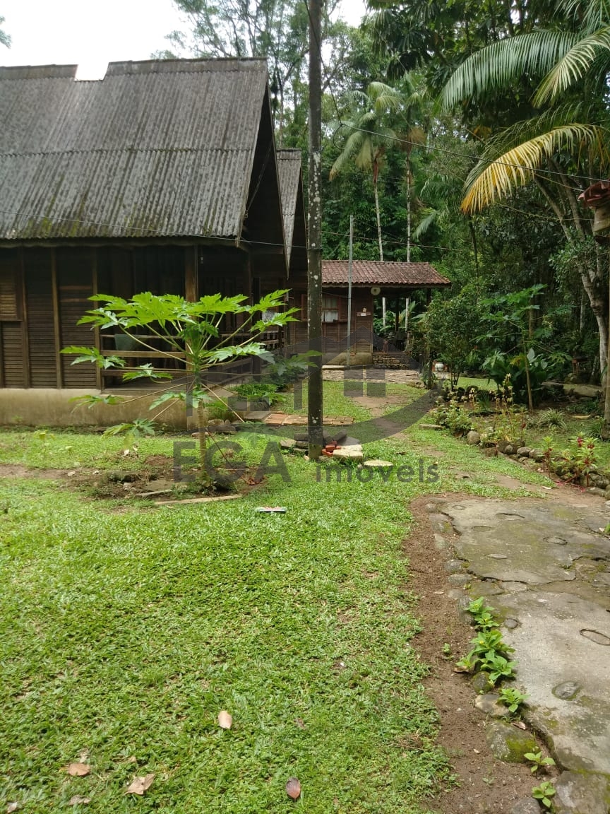 Casa no sertão boiçucanga