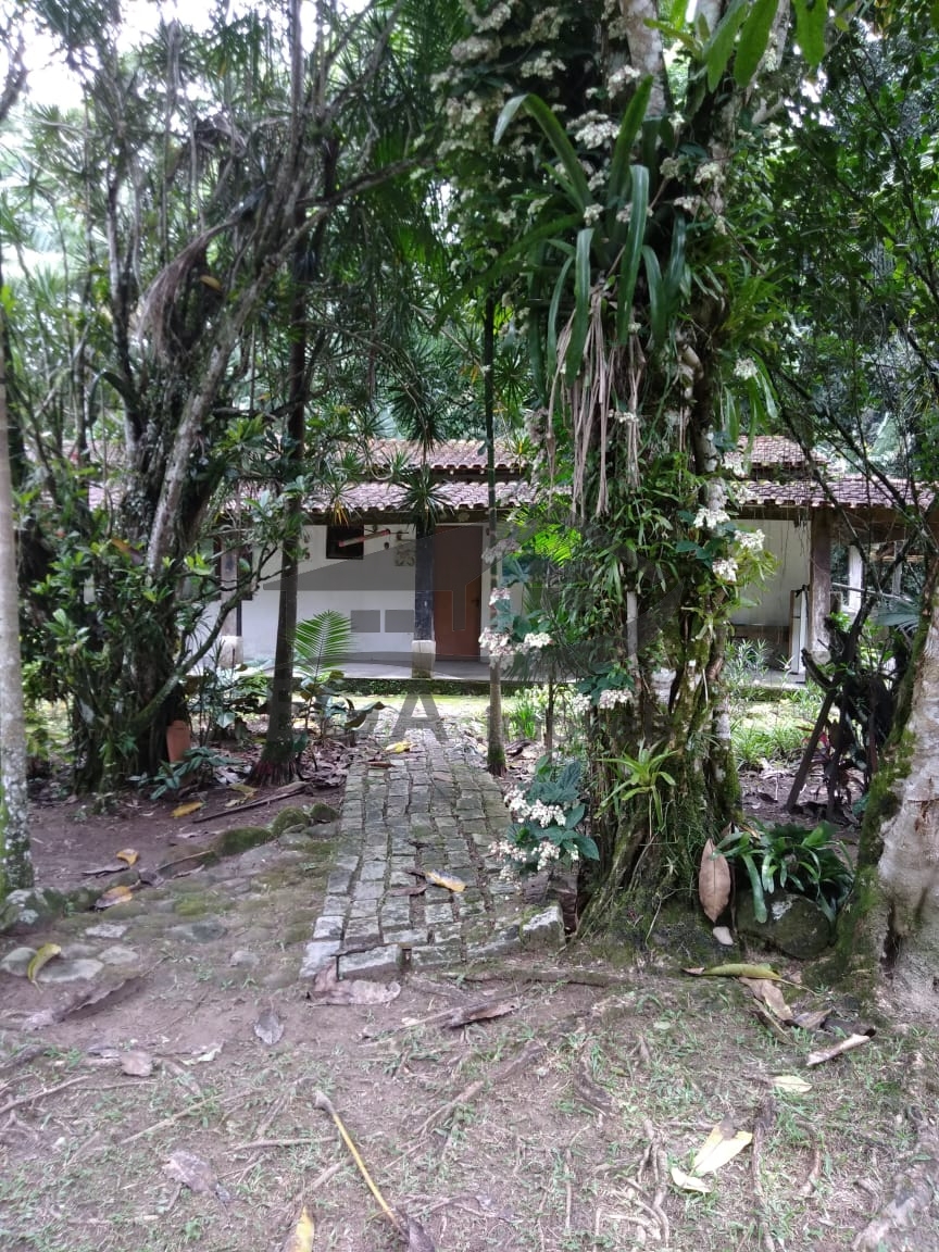 Casa no sertão boiçucanga