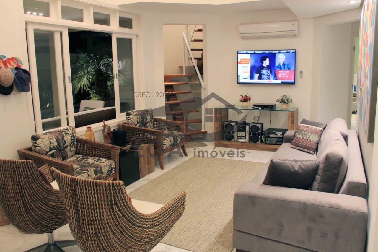 Casa Avenda Em Condominio de Alto Padrão