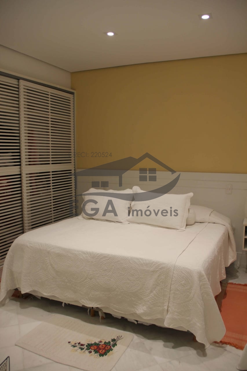 Casa Avenda Em Condominio de Alto Padrão