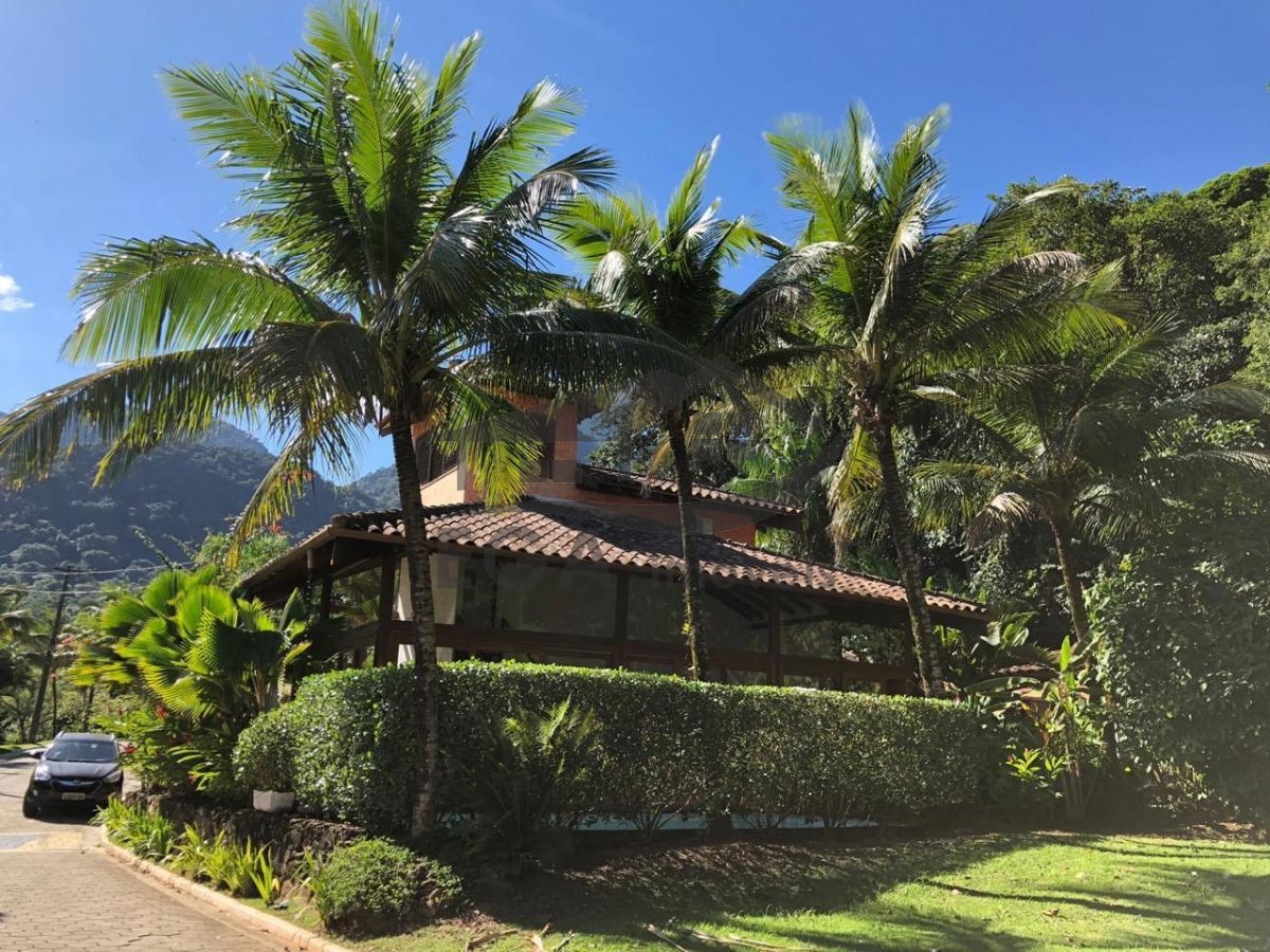 Casa em cond. Na praia de pauba