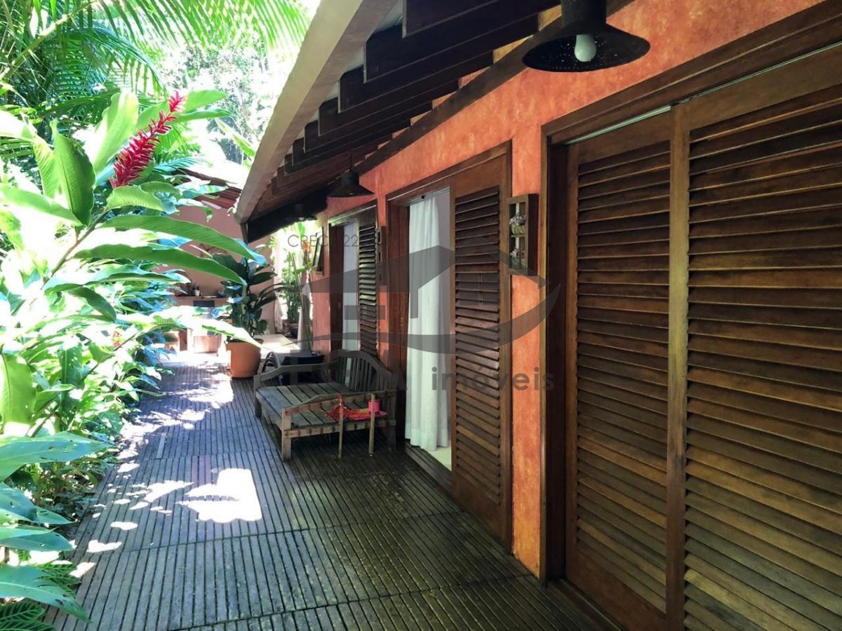 Casa em cond. Na praia de pauba