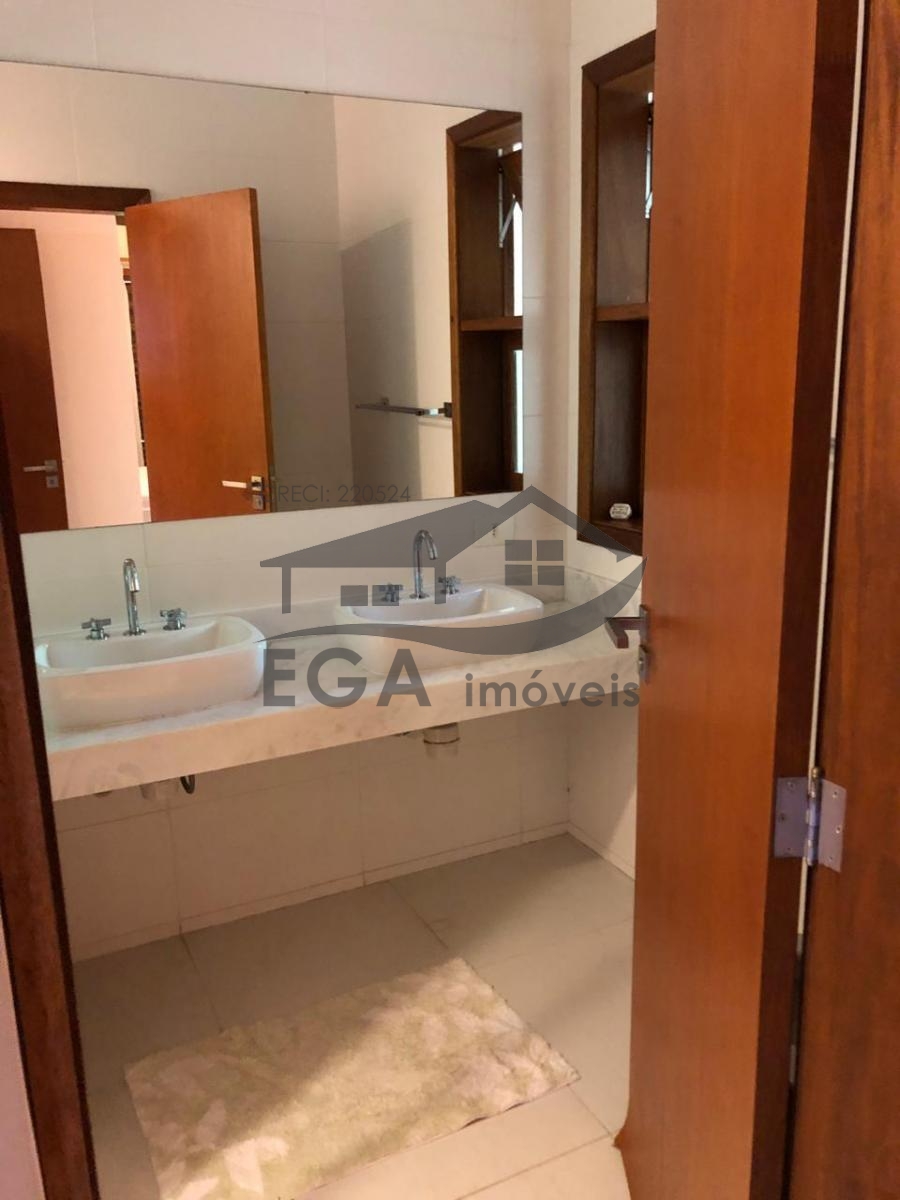 Casa em cond. Na praia de pauba