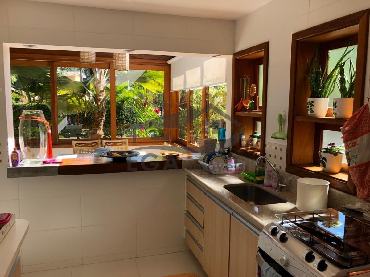Casa em cond. Na praia de pauba